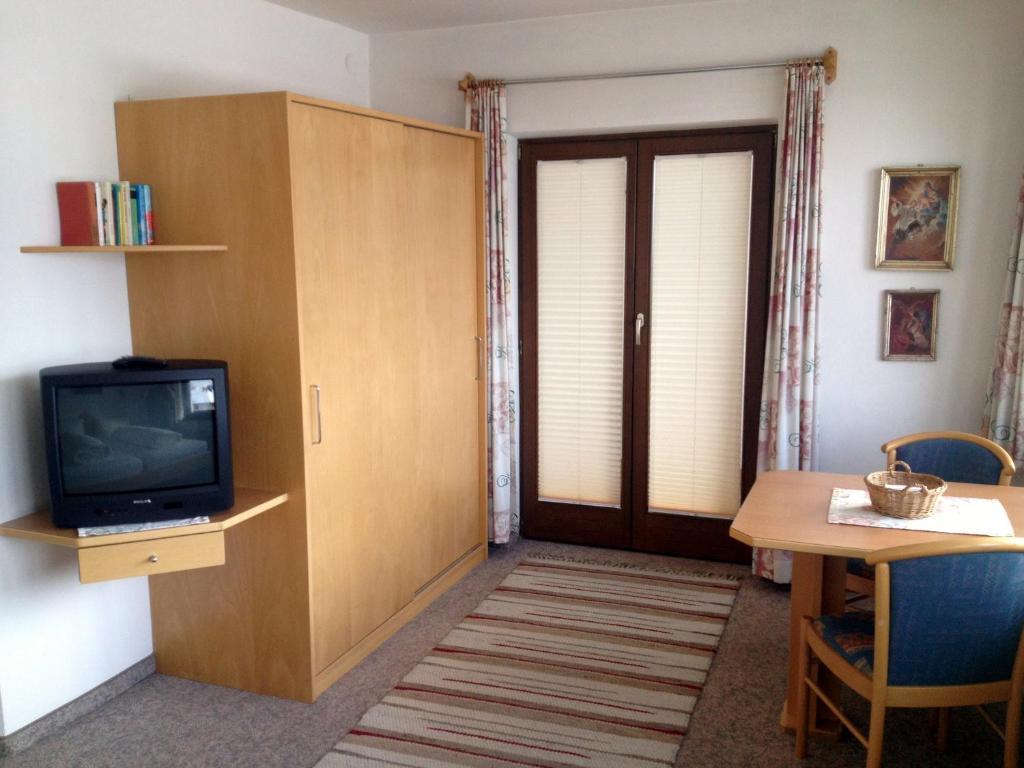 Pension Wallnoefer Mieming Habitación foto